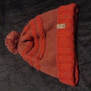 🪓🔥ADIDAS maroon red winter hat with pom pom on top